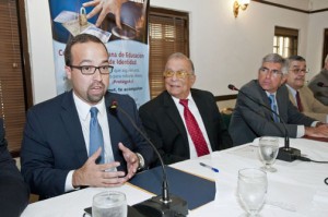 Conferencia de Prensa Semana Educación Sobre Cómo Evitar de Ro