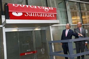 From left: New York City Mayor Michael Bloomberg and Santander Group Chairman Emilio Botín unveil the first of 718 retail bank branches in the U.S. to adopt the Santander brand in Herald Square. (Brian Ach / AP Images for Santander)