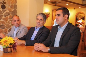 From left: Enrique Boneta, vice president of operations, Dionisio Trigo, president, and Alex Lignos, strategic developer planner of ROI discuss Olive Garden's performance thus far.