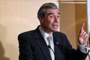 Former U.S. Commerce Secretary Carlos Gutiérrez, once an embargo supporter, now backs President Obama’s move to normalize diplomatic relations with Havana. (Credit: Larry Luxner)