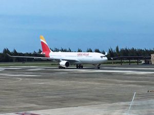 Iberia's A330-200 aircraft, which has been baptized by the name of Puerto Rico, landed at the Luis Muñoz Marín International Airport Sunday.