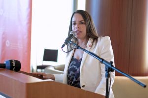 16 de agosto de 2016 . San Juan Puerto Rico . El Fideicomiso de Ciencias Tecnología e Investigación ofrece conferencia de prensa para anunciar que las comunidades científica, tecnológica y empresarial de Puerto Rico tendrán la oportunidad de adelantar juntas su potencial como motores de desarrollo económico durante un evento sin precedentes en la isla, el Forward Summit, a llevarse a cabo el 17 de septiembre del 2016, en el Sheraton Convention Center. En la foto Greetchen Díaz , Directora del Programa de Grants . (photo by: José R. Madera)